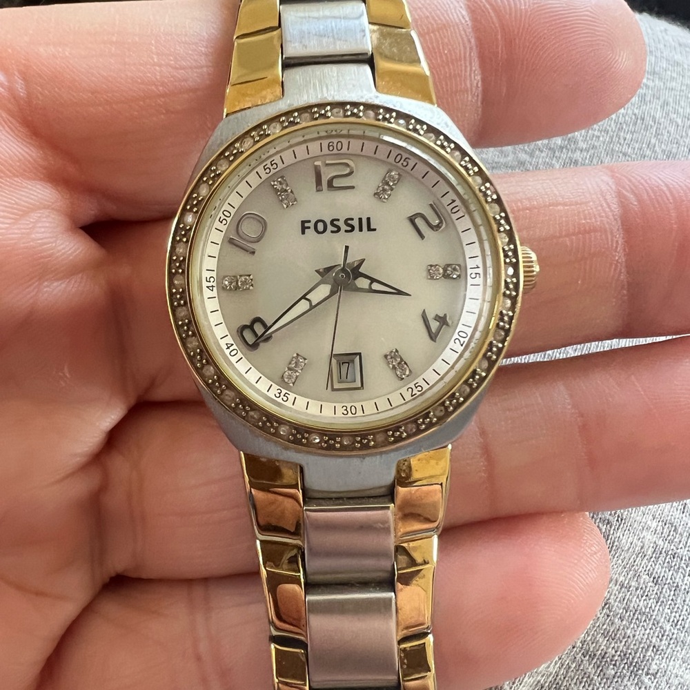 Women’s watch fossil